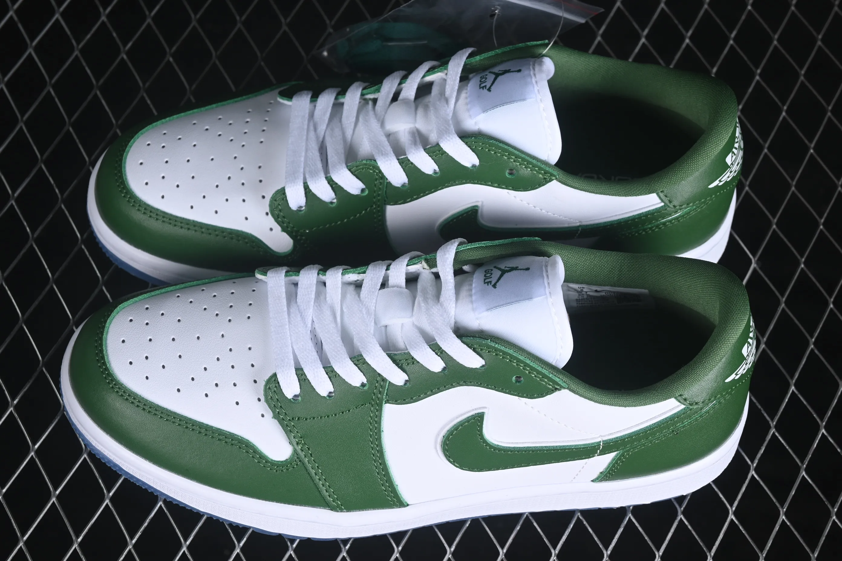 All Categories Air Jordan Jordan Series Basketball Shoes Air Jordan 1 Low Air Jordan 1 Low AJ1 Joe 1 Army Green and White Low-top Retro Culture Basketball Shoes DD9315-300